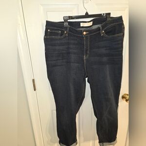 Signature by Levi Strauss Womens Size 20 Dark Blue Skinny Jeans Capris. Mid Rise